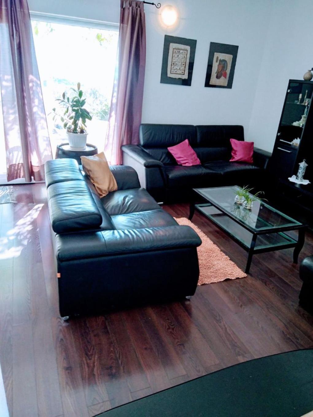 Viki - Seaview & Garden Terrace Apartma *